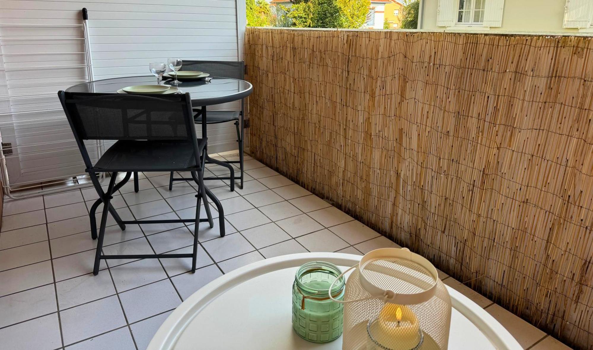 Petit Charme - Balcon - Parking - Fibre